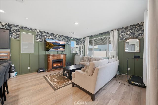 29605 Aramina Court, Winchester, CA 92596