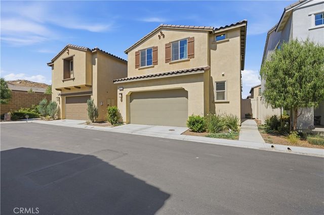 29605 Aramina Court, Winchester, CA 92596