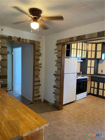 303 N 7th Street, Copperas Cove, TX 76522