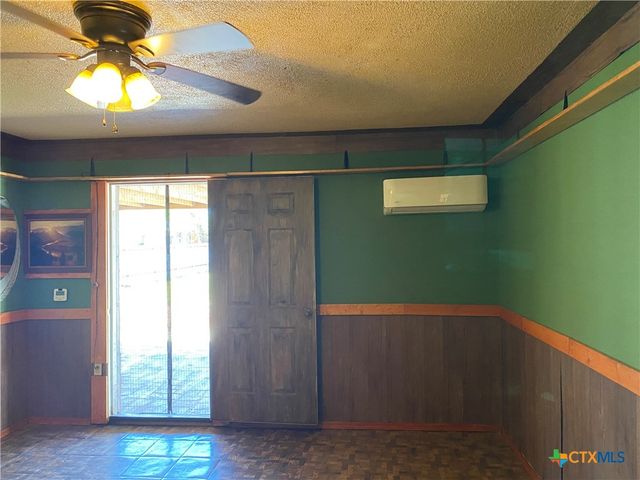 303 N 7th Street, Copperas Cove, TX 76522