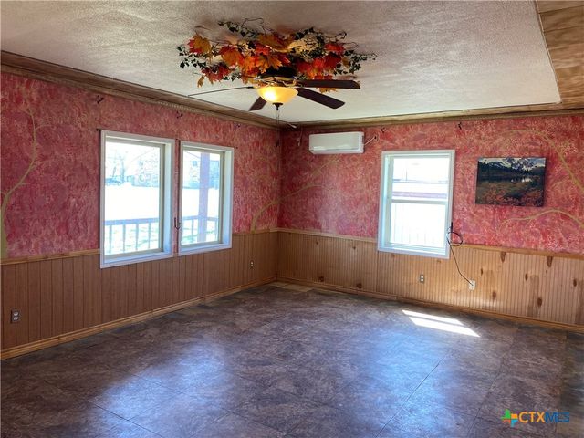 303 N 7th Street, Copperas Cove, TX 76522