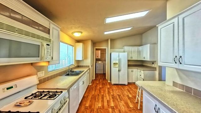 234 Lei Drive, Palm Springs, CA 92264