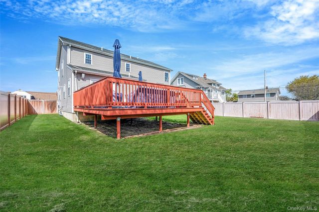 149 S Bay Avenue, Freeport, NY 11520