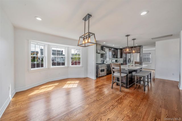 149 S Bay Avenue, Freeport, NY 11520