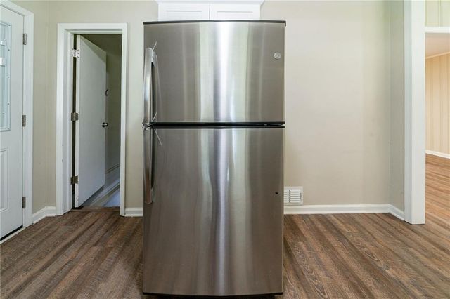 3904 W Hilda Circle, Decatur, GA 30035