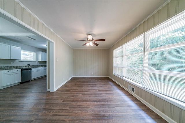 3904 W Hilda Circle, Decatur, GA 30035