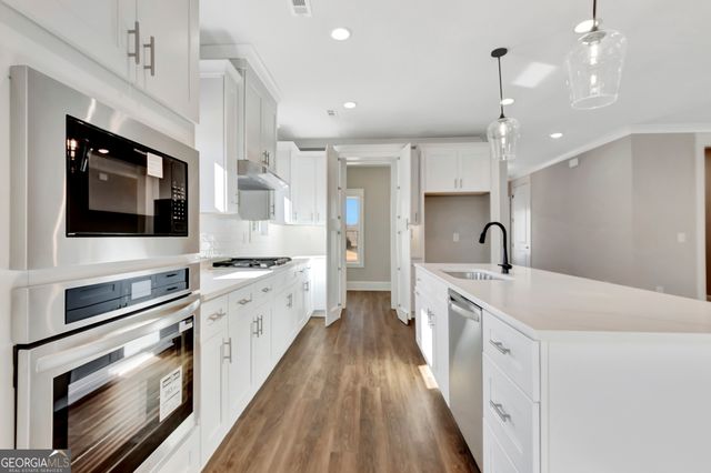 120 Redhaven Drive, Senoia, GA 30276