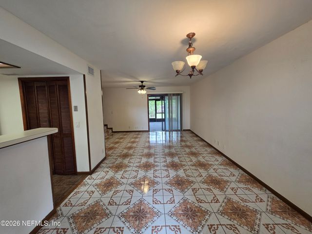 745 CENTURY 21 Drive, Jacksonville, FL 32216