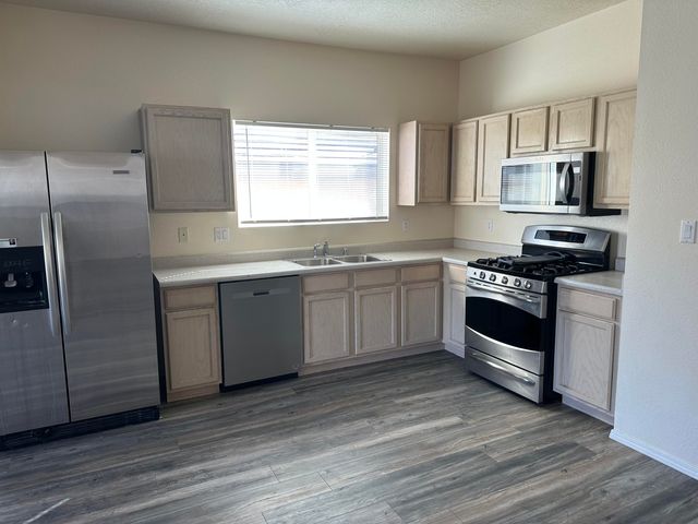 617 Teresa Court SE, Rio Rancho, NM 87124