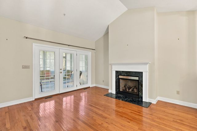 4 Blossom Tree Drive 4, Shrewsbury, MA 01545
