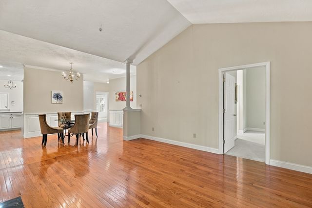 4 Blossom Tree Drive 4, Shrewsbury, MA 01545