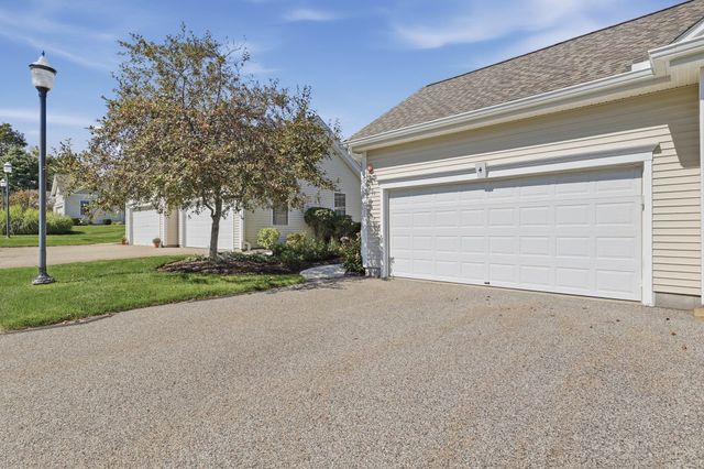 4 Blossom Tree Drive 4, Shrewsbury, MA 01545