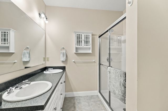 4 Blossom Tree Drive 4, Shrewsbury, MA 01545