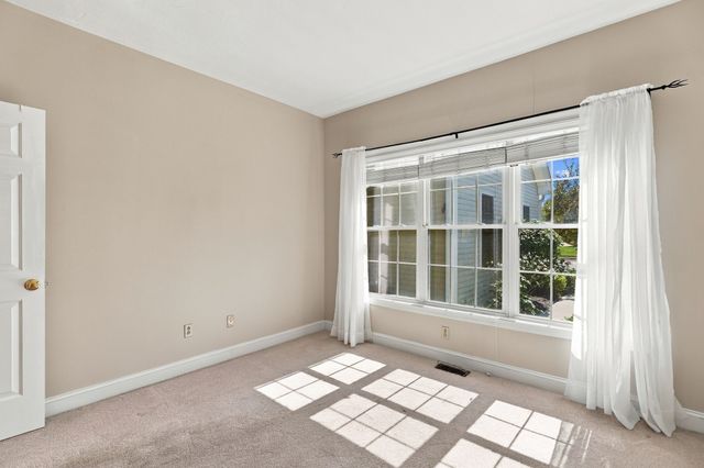 4 Blossom Tree Drive 4, Shrewsbury, MA 01545