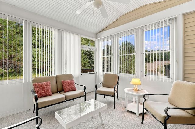 4 Blossom Tree Drive 4, Shrewsbury, MA 01545
