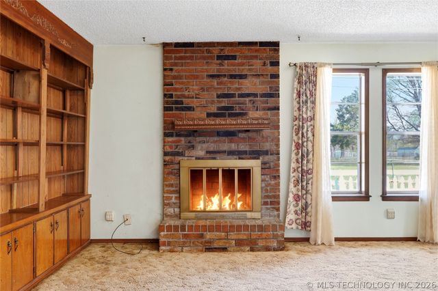 1204 SW 12th Place, Wagoner, OK 74467