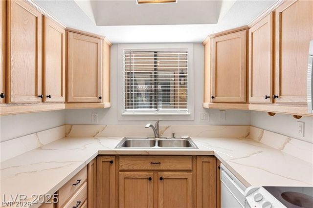 1865 Arbol Verde Way, Las Vegas, NV 89119