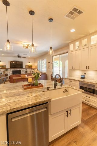 12236 Sea Voyage Avenue, Las Vegas, NV 89138