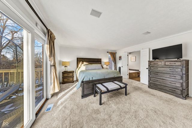 11254 Woods Bay Lane, Indianapolis, IN 46236