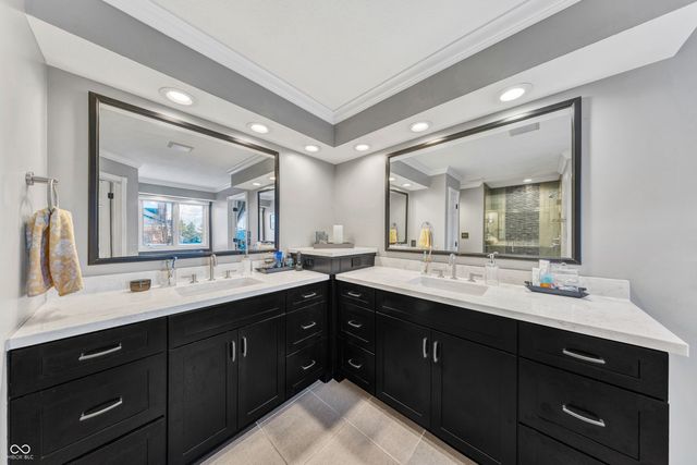 11254 Woods Bay Lane, Indianapolis, IN 46236