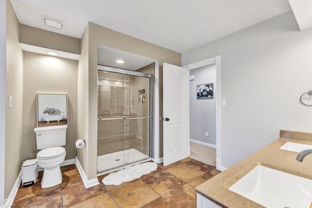 11254 Woods Bay Lane, Indianapolis, IN 46236