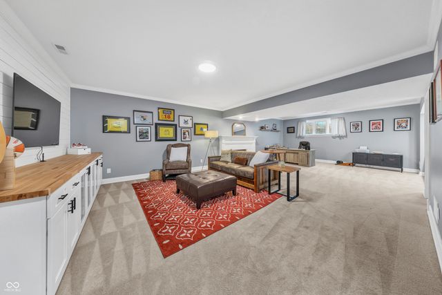 11254 Woods Bay Lane, Indianapolis, IN 46236