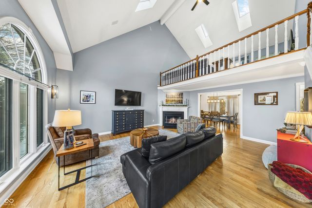 11254 Woods Bay Lane, Indianapolis, IN 46236