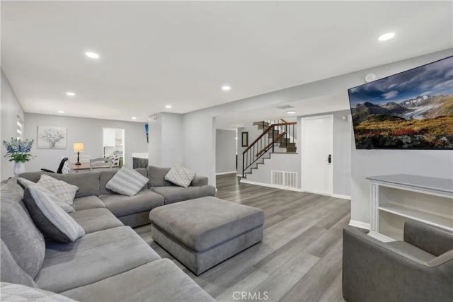 16092 Feltham, Westminster, CA 92683