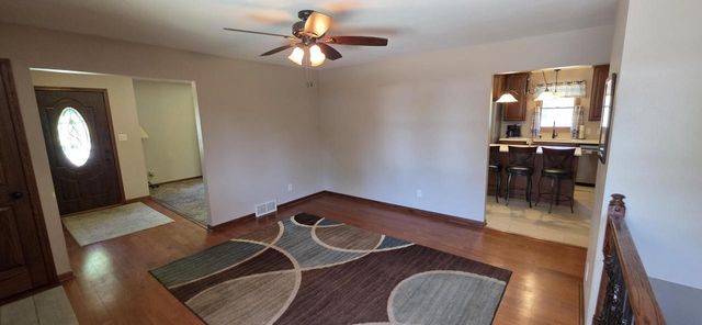 5611 Windward DRIVE, Racine, WI 53406