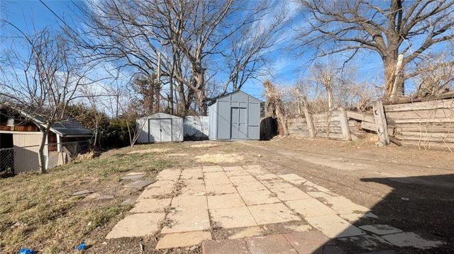 2510 Everett Avenue, Kansas City, KS 66102