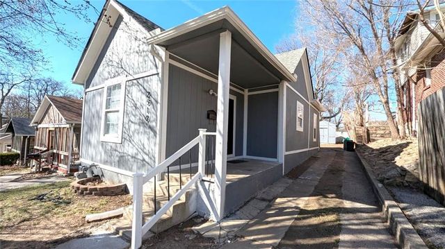 2510 Everett Avenue, Kansas City, KS 66102