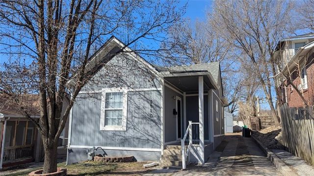 2510 Everett Avenue, Kansas City, KS 66102