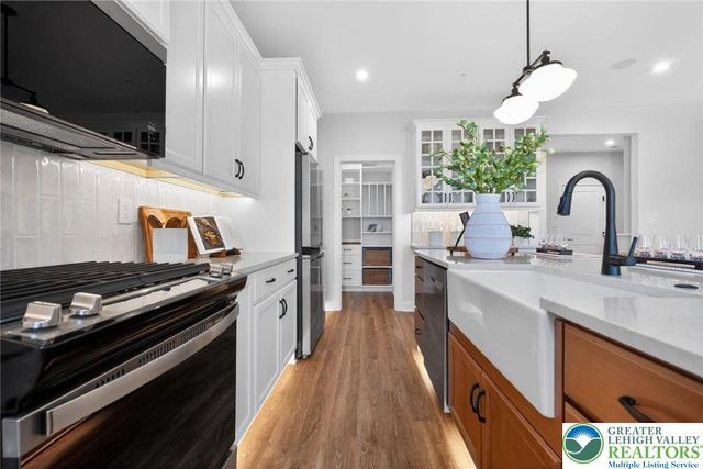 3022 North Cider Drive, Whitehall Twp, PA 18052