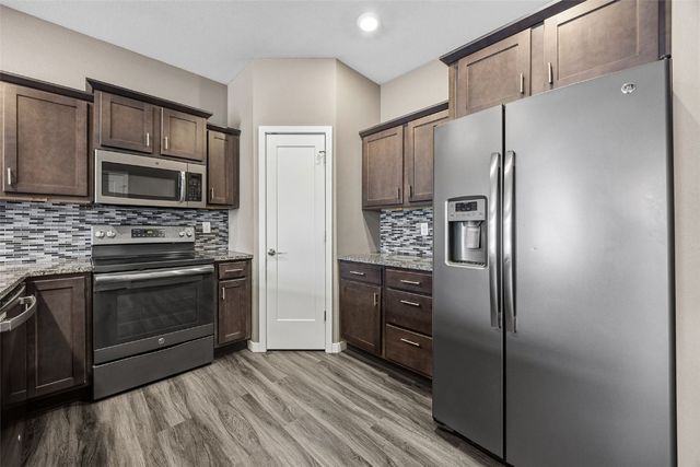 4697 Herbert Hoover Highway, Iowa City, IA 52240