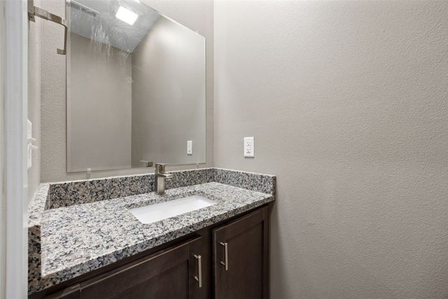 4697 Herbert Hoover Highway, Iowa City, IA 52240