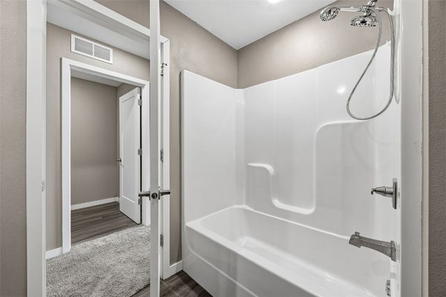 4697 Herbert Hoover Highway, Iowa City, IA 52240