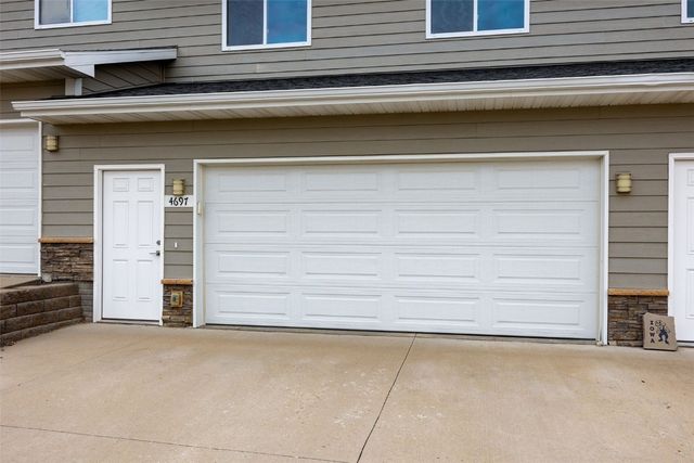 4697 Herbert Hoover Highway, Iowa City, IA 52240