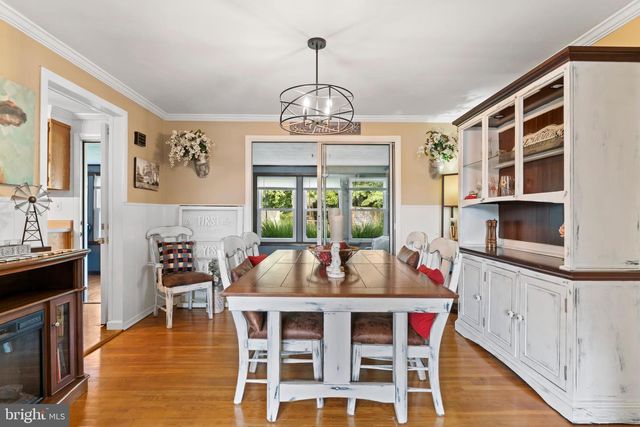 207 LINDA DR, Mechanicsburg, PA 17055