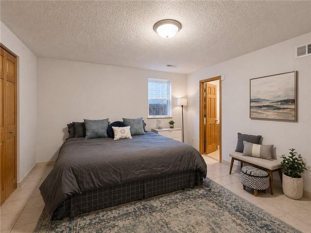 5201 Humboldt Avenue N, Minneapolis, MN 55430
