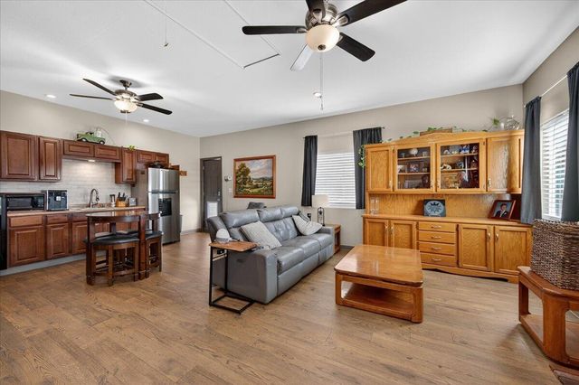 23547 Avenue 184, Porterville, CA 93257