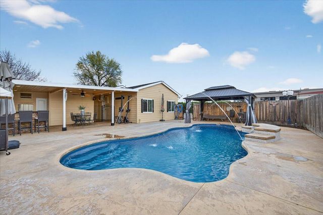 23547 Avenue 184, Porterville, CA 93257