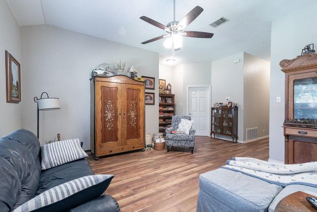 16812 Bailey Jean DR, Round Rock, TX 78681