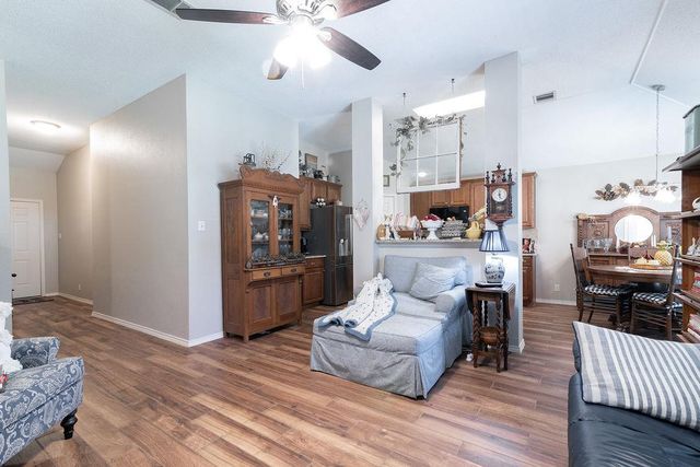 16812 Bailey Jean DR, Round Rock, TX 78681