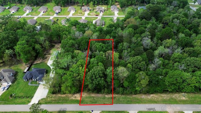 116 County Road 6606, Dayton, TX 77535