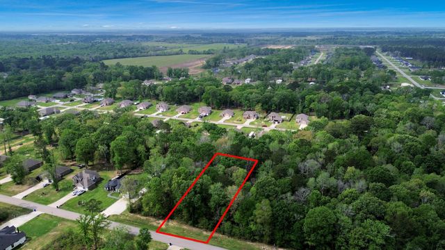 116 County Road 6606, Dayton, TX 77535