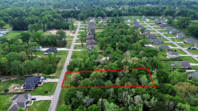 116 County Road 6606, Dayton, TX 77535