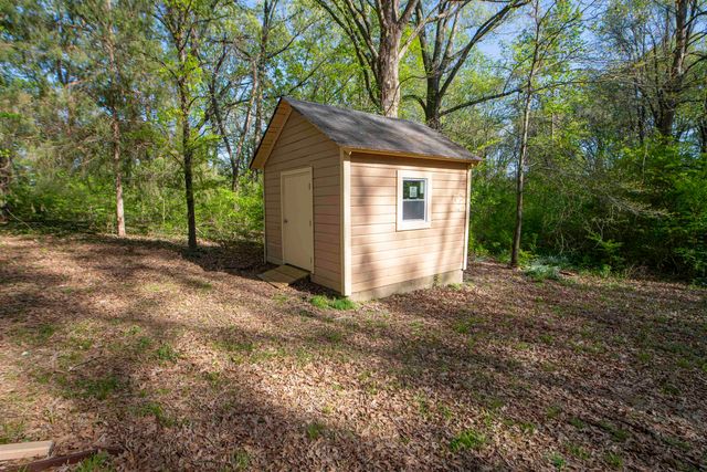 899 CRAFT RD, Memphis, TN 38116