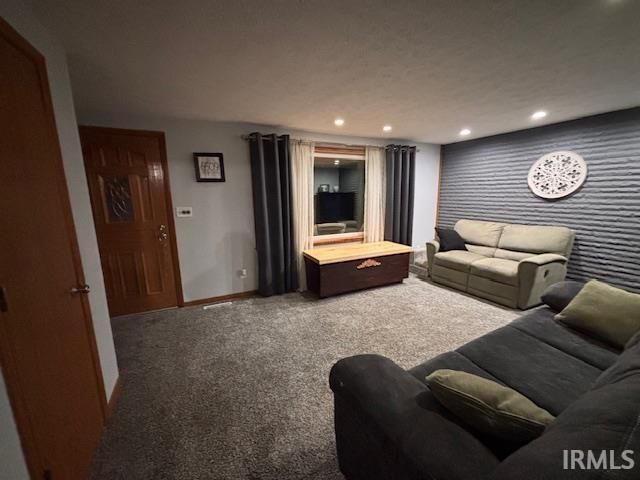 6509 Pin Oak Drive, West Lafayette, IN 47906