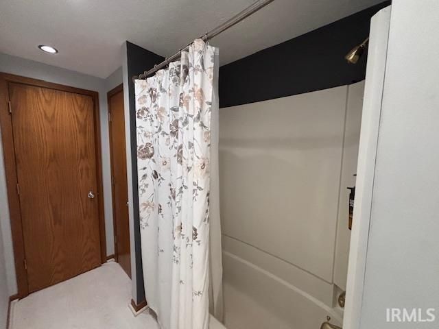 6509 Pin Oak Drive, West Lafayette, IN 47906