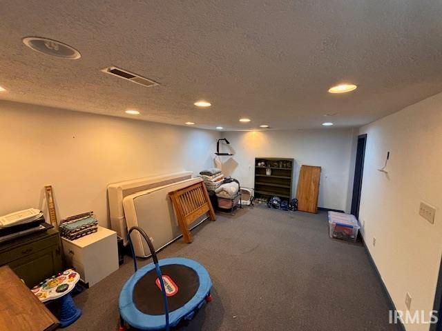 6509 Pin Oak Drive, West Lafayette, IN 47906